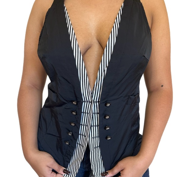 👠MANDEE VINTAGE VEST….
Sz L… - Picture 9 of 15